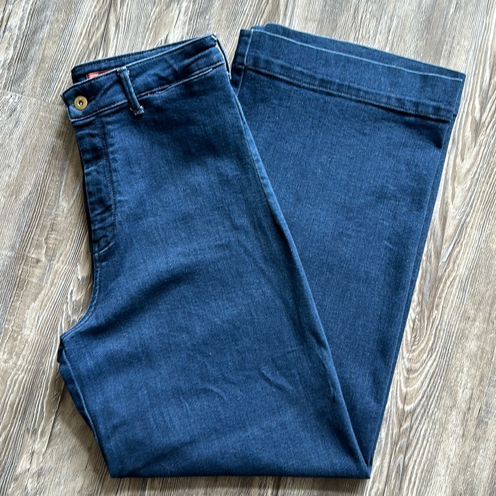 Pilcro Wide Leg Jeans